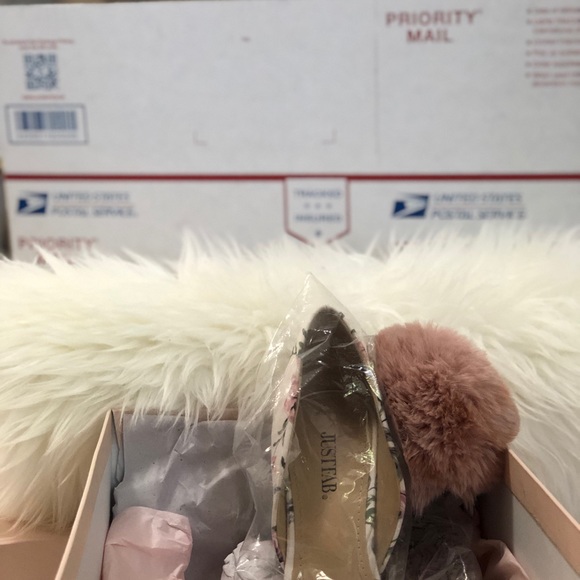 JustFab Monika White Floral heels US6.5UK-4.5EU-37 - Picture 8 of 8